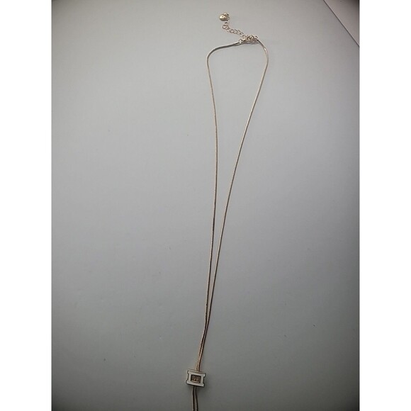 Vintage Versona Necklace Gold Tone Rope White Charm Bolo Jewelry Costume - Picture 10 of 11